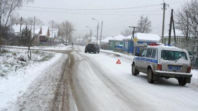 В Ермиши не поделили дорогу «девятка» и Ford