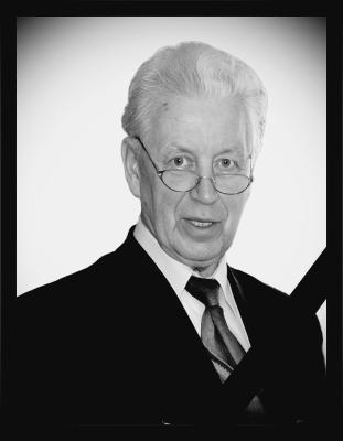 Ушёл из жизни преподаватель инженерно-экономического факультета РГРТУ Анатолий Агеев