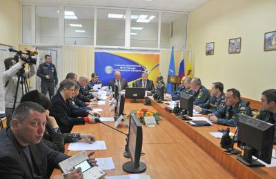 Рязанские пожарные и спасатели работают в режиме повышенной боеготовности