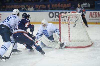 ХК «Рязань» начал выездное турне с победы