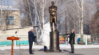 В Шацке увековечили память Павла Костычева