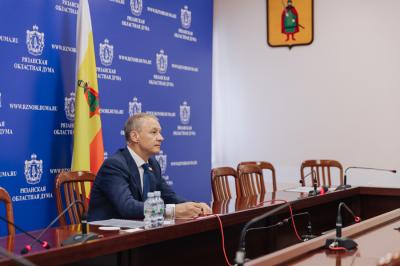 Аркадий Фомин провёл заседание комиссии Совета законодателей РФ при ФС РФ