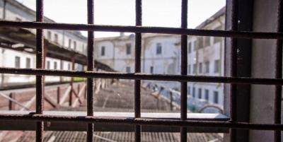 Рязанец сломал жене ногу свиными костями