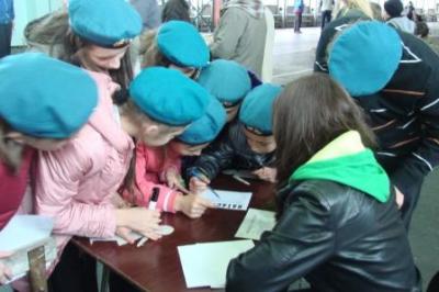 Юные помощники рязанских пожарных испытали чувство товарищества и милосердия