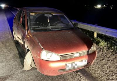 Под Рязанью столкнулись Lada Kalina и Mitsubishi Outlander, пострадали два человека