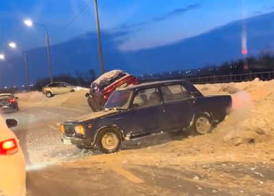 Массовое ДТП на Северной окружной дороге Рязани сильно затруднило движение