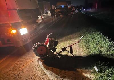 Под Рязанью при столкновении с фурами погибли водитель и пассажир мотоблока