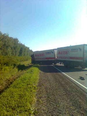 В Захарово при столкновении трёх автомобилей пострадали люди