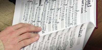 Рязанцев учат церковному пению