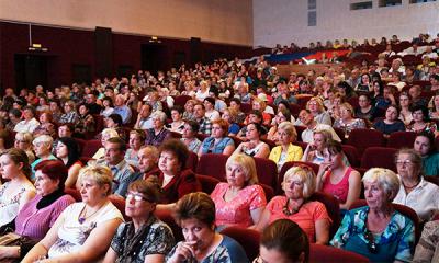 Кандидаты праймериз пообщались с жителями Октябрьского городка Рязани