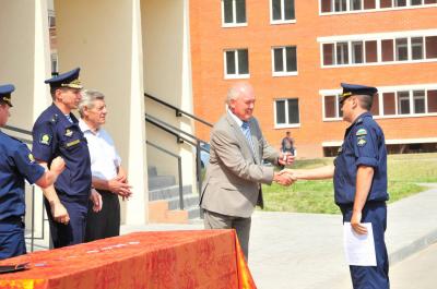 Десантникам Рязани вручили ключи от квартир