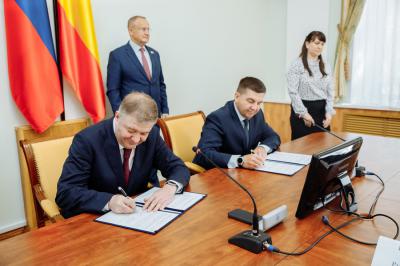 Подписано соглашение о сотрудничестве аппаратов парламентов Рязанской и Московской областей