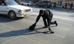 Рязанские пешеходы не брезгуют перебегать дорогу в неположенных местах