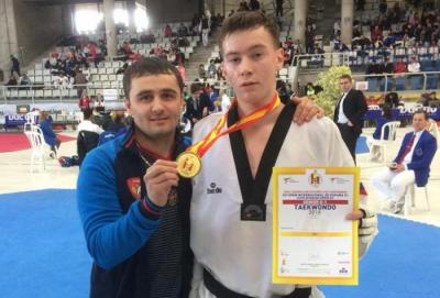 Рязанский тхэквондист Андрей Канаев добыл «бронзу» Кубка России