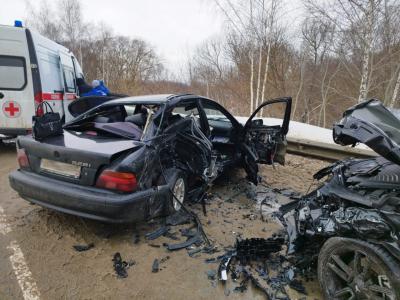 В серьёзной аварии близ Рыбного пострадали семь человек