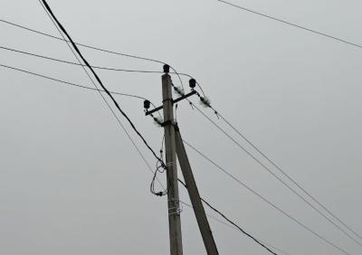 Чужие провода: почему нелегальный интернет угрожает вашему электричеству?