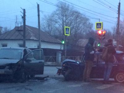В Горроще столкнулись две легковушки