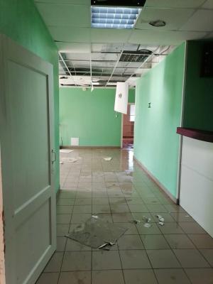 После дождя хирургическое отделение Шацкой ЦРБ превратилось в болото