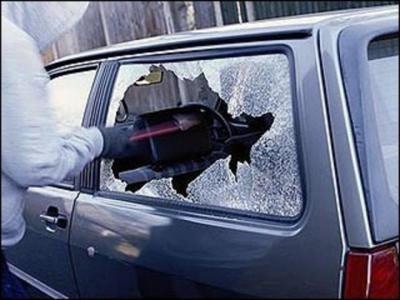 Двух молодых рязанцев задержали по подозрению в серии автокраж