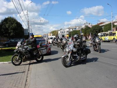По Рязани прошёл мотопробег многодетных отцов