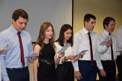 В Рязанской НПК прошла церемония посвящения молодых специалистов в нефтяники