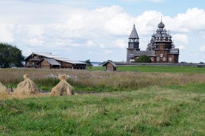 В Рязани работает фотовыставка о Земле