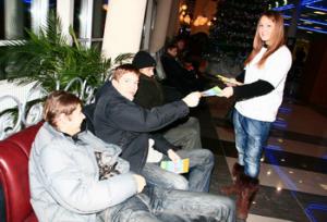 На матче ХК «Рязань» -ХК «Рысь» учили ценить свою жизнь