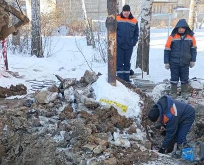 Продолжается ликвидация порыва водопровода на улице Высоковольтной в Рязани