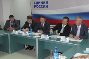 Круглый стол с участием Владимира Мединского