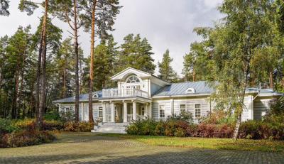 В Рязанской области продают усадьбу на берегу Пры за 290 миллионов рублей