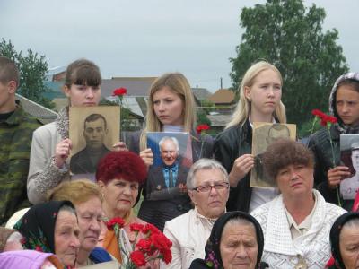 В Старожилово открылся необычный памятник