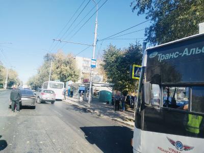 На улице Октябрьской в Рязани иномарка сбила девушку