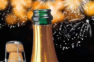 Два рязанца за новогодние праздники получили травмы глаз пробками от шампанского