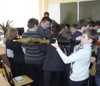 Боевые офицеры дали в Рязани урок мужества