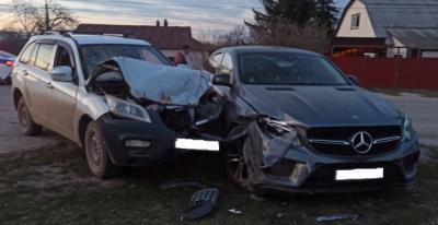 В Старожилово пострадал водитель Lifan,столкнувшийся с Mercedes