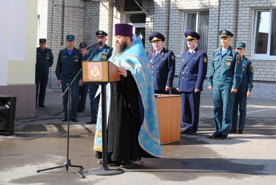В Рязани пожарные почтили икону Божьей Матери «Неопалимая Купина»