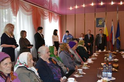 Путятинским ветеранам вручили памятные награды