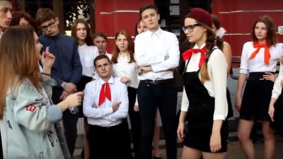 Первокурсники РГУ зачитали рэп на стихи Маяковского