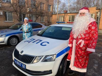 Рязанская Госавтоинспекция переоделась в новогоднее 