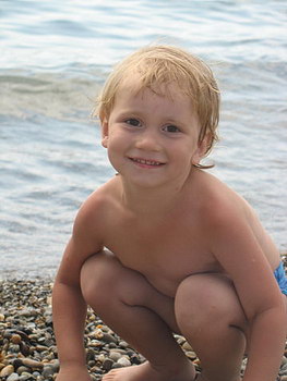 Маленькому рязанцу требуется помощь на дорогостоящее лечение