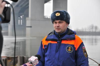 МЧС просит рязанцев не проверять прочность льда ударом ноги