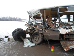 В Рязанском районе «КАМАЗ» столкнулся с автобусом