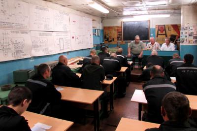 Свыше тысячи рязанских заключённых освоили рабочие профессии в УИС