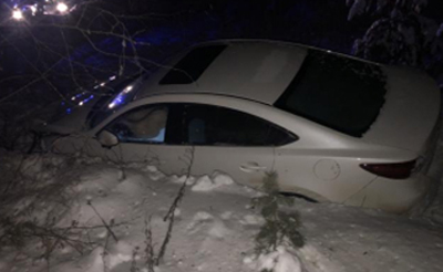 Под Рязанью Mazda улетела в кювет, пострадал водитель