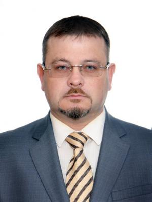 Олег Мокроусов