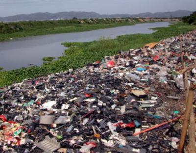 Суд обязал администрацию Касимова убрать свалку на берегу Оки