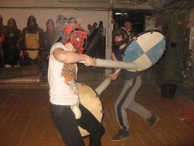 Рязанский историко-патриотический клуб «Артания» провёл соревнования по историческому двоеборью