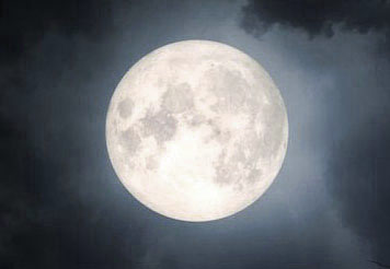 Рязанцы смогут увидеть Клубничную Луну