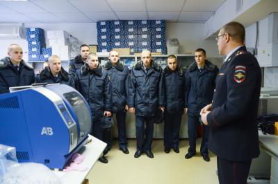 Рязанские студенты поразились возможностям Экспертно-криминалистического центра