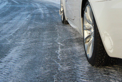 ГИБДД предупредило рязанских водителей о наледи на дорогах